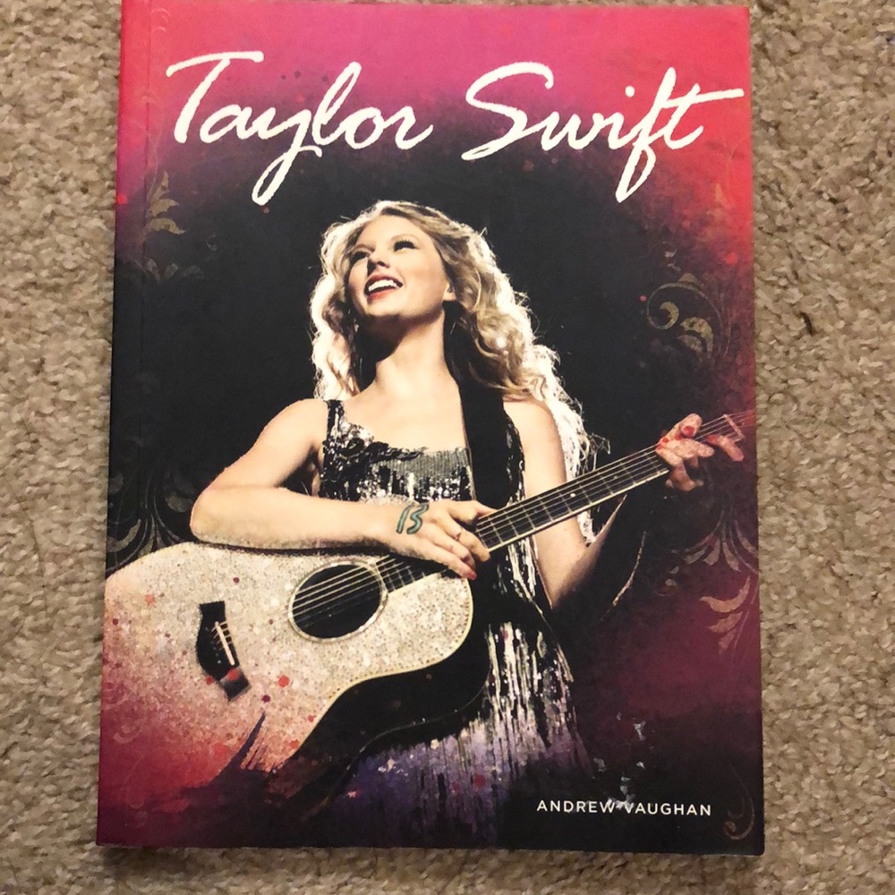 Taylor Swift book